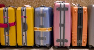 Baggage with Ryanair: prices, weights, dimensions