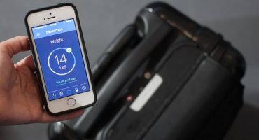 Smart luggage for savy traveler
