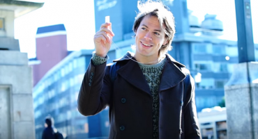 ili: cool travel gadget … offensive marketing