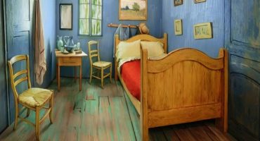 Airbnb brings Van Gogh’s bedroom to life
