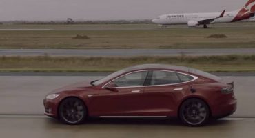 Video: Australian carrier Qantas has partnered with Tesla to promote sustainability initiatives.