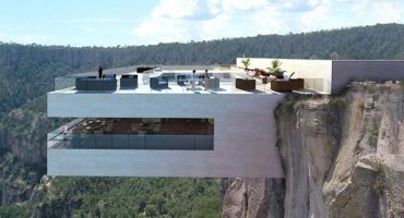 Dining taken to new heights at Mexican cliffside restaurant