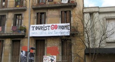 Spain struggles to keep up with tourism boom