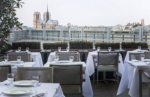 Le Zyriad rooftop restaurant in Paris