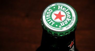 KLM is set to offer Heineken draft beer at 35,000 feet