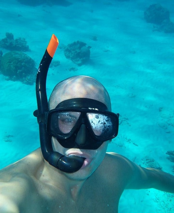 Scott Eddy underwater travel inspiration
