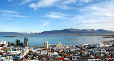 Hurry! Flights To Europe From $99 With WOW Air