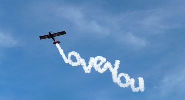 You Can Now Get Married In The Cockpit Of A Plane